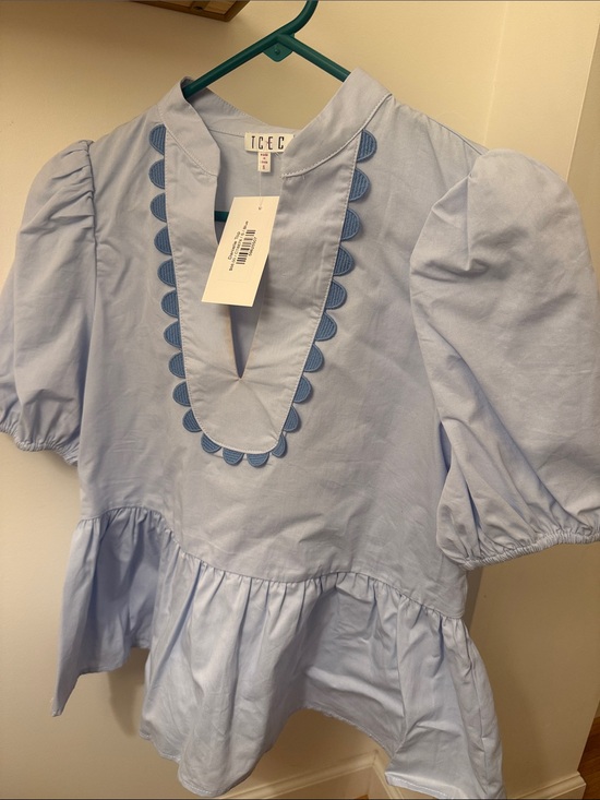 TCEC Tops - NWT TCEC Blue Scalloped Peplum Blouse Sz Sm